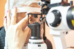 Kiểm tra mắt sẽ giúp phát hiện kịp thời vấn đề của mắt