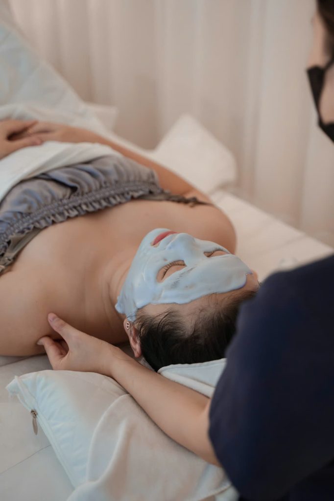Microshading Eyebrows at Sorella